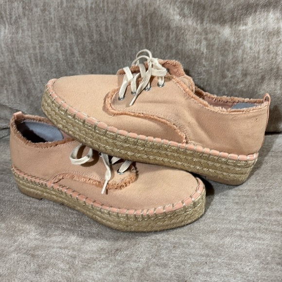 6 1/2 women Dolce Vita DV Peach Canvas platform casual lace up shoes espadrille - Picture 2 of 8